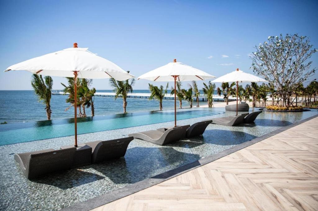 Symphony Of The Sea Hotel Bang Saen Luaran gambar