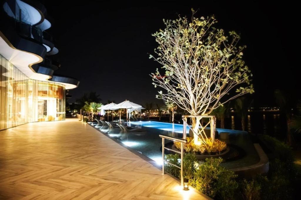 Symphony Of The Sea Hotel Bang Saen Luaran gambar